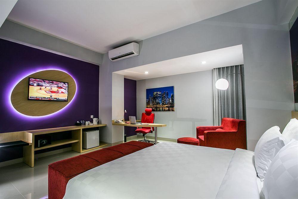 G Suites Hotel By Amithya Сурабая Экстерьер фото
