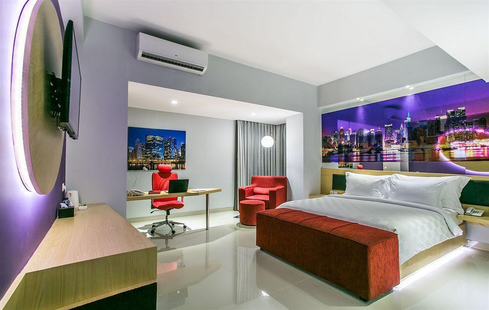 G Suites Hotel By Amithya Сурабая Экстерьер фото